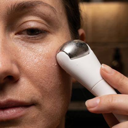 Glowen™ Cryo Steel Facial Roller
